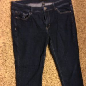 WHBM dark wash capri jeans